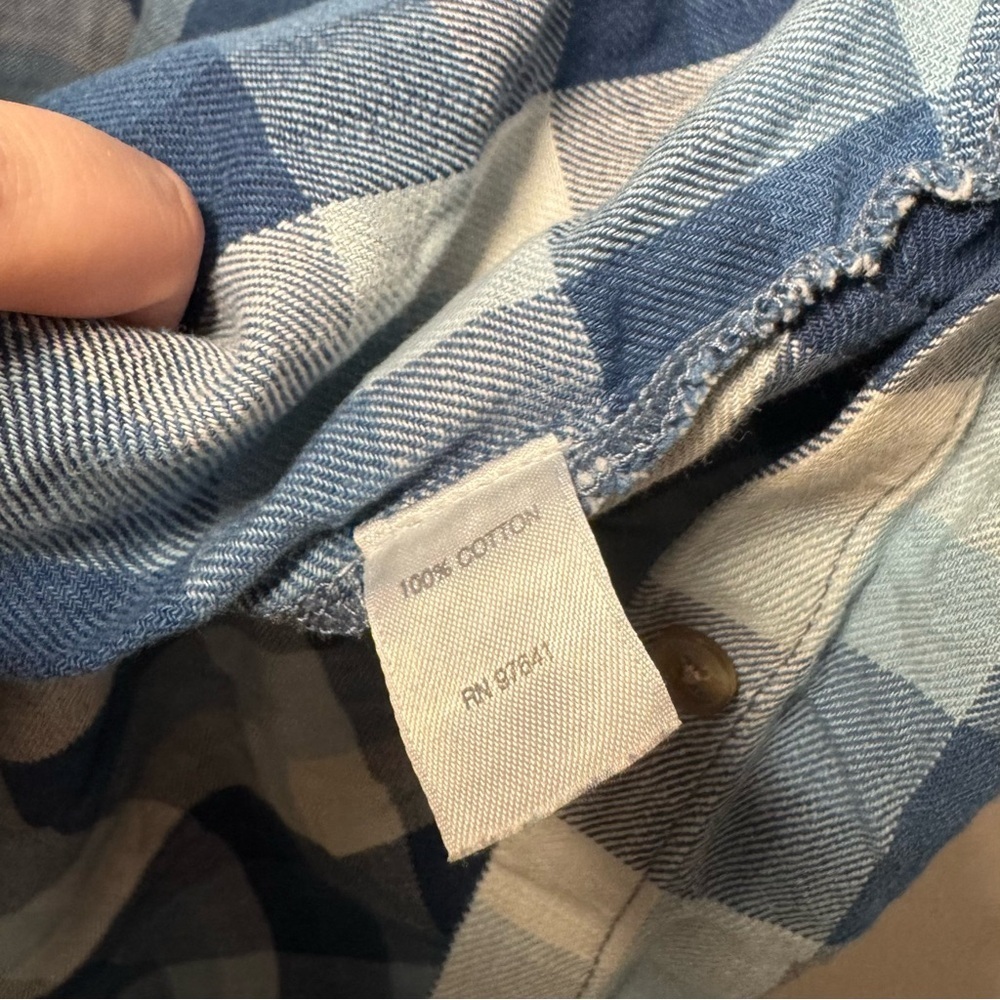 Women’s 2X Blue Plaid Button Front Shirt 100% Cotton Long Sleeve Roll Tab Casual - Picture 4 of 9